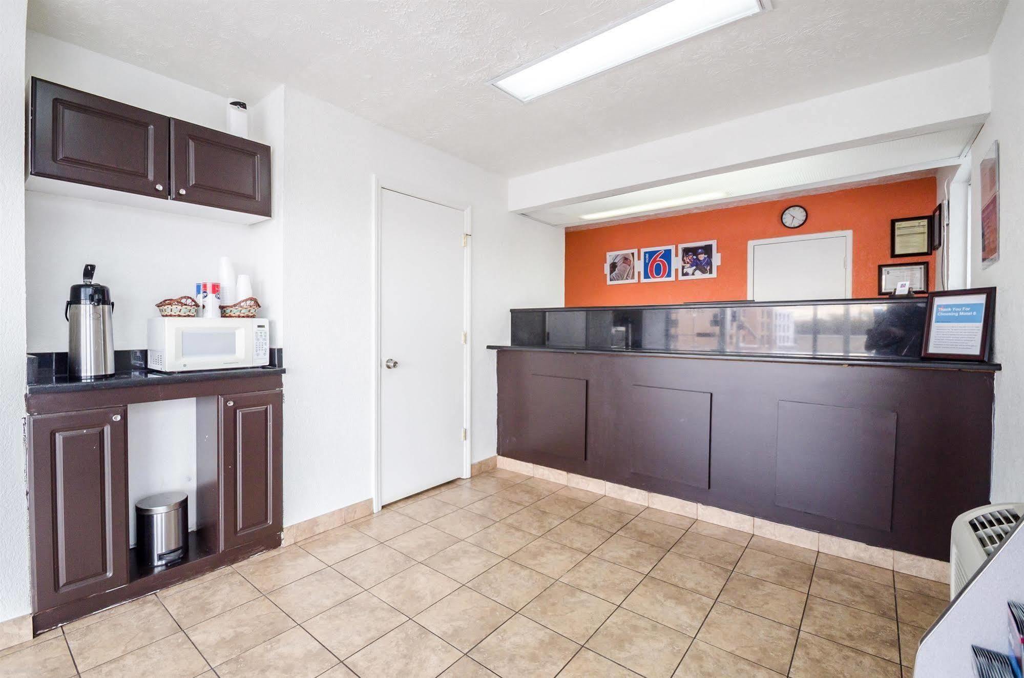 Motel 6-Commerce, Ga エクステリア 写真